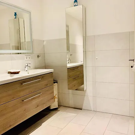 Apartment Fewo1846 - Atrium - Luxurioese Mit 3 Schlafzimmern Und Balkon Im Stadtzentrum